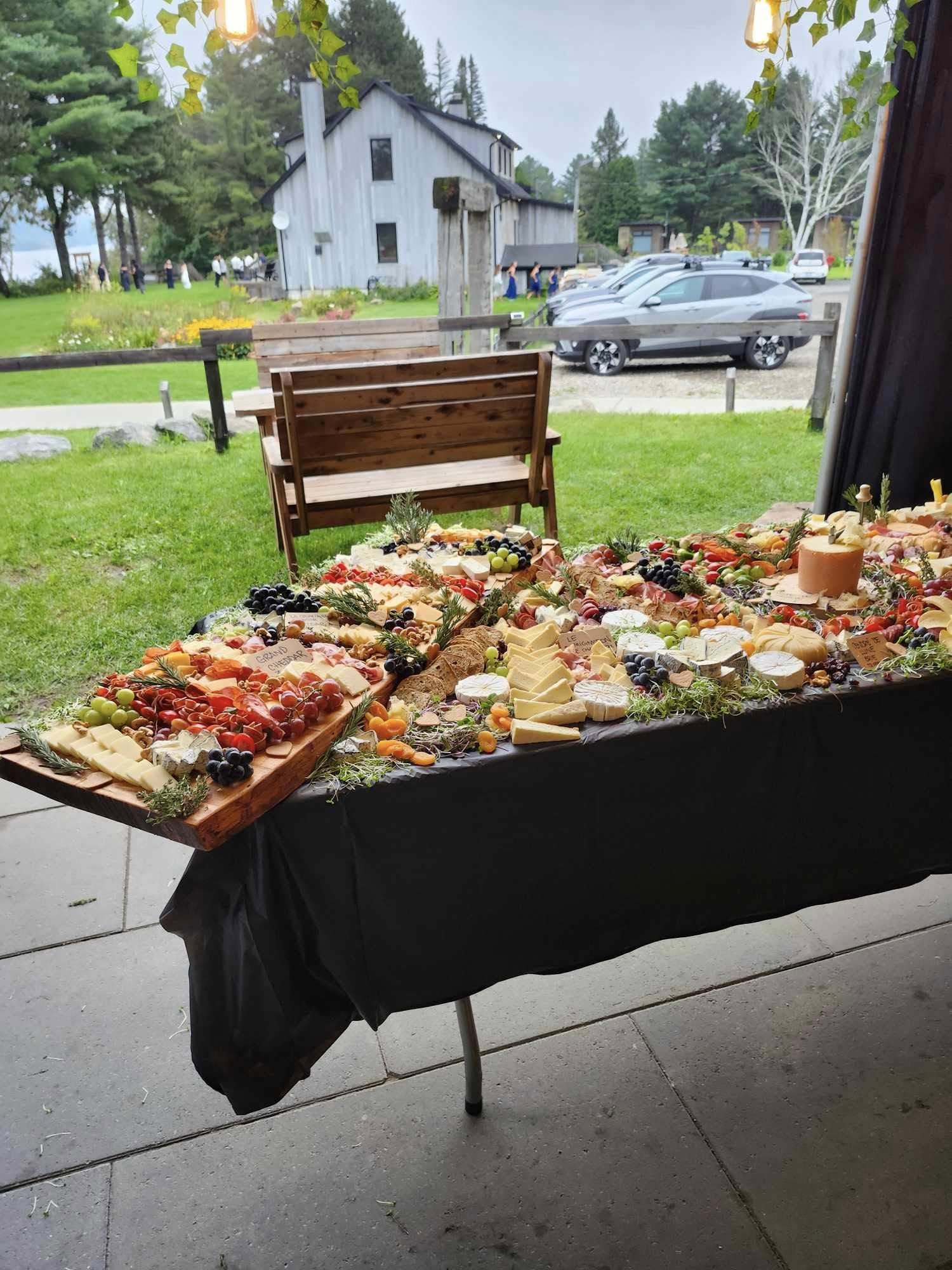 No photo description available.